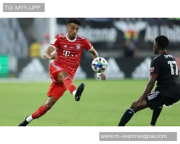 莱万重返德甲与旧主交锋拜仁球迷怒斥其忘恩负义